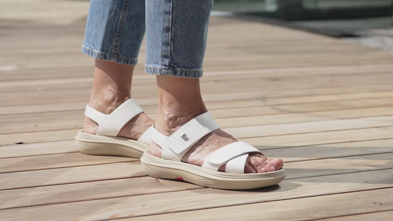Melano W white